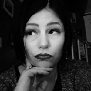 Meet your Posher, Lori